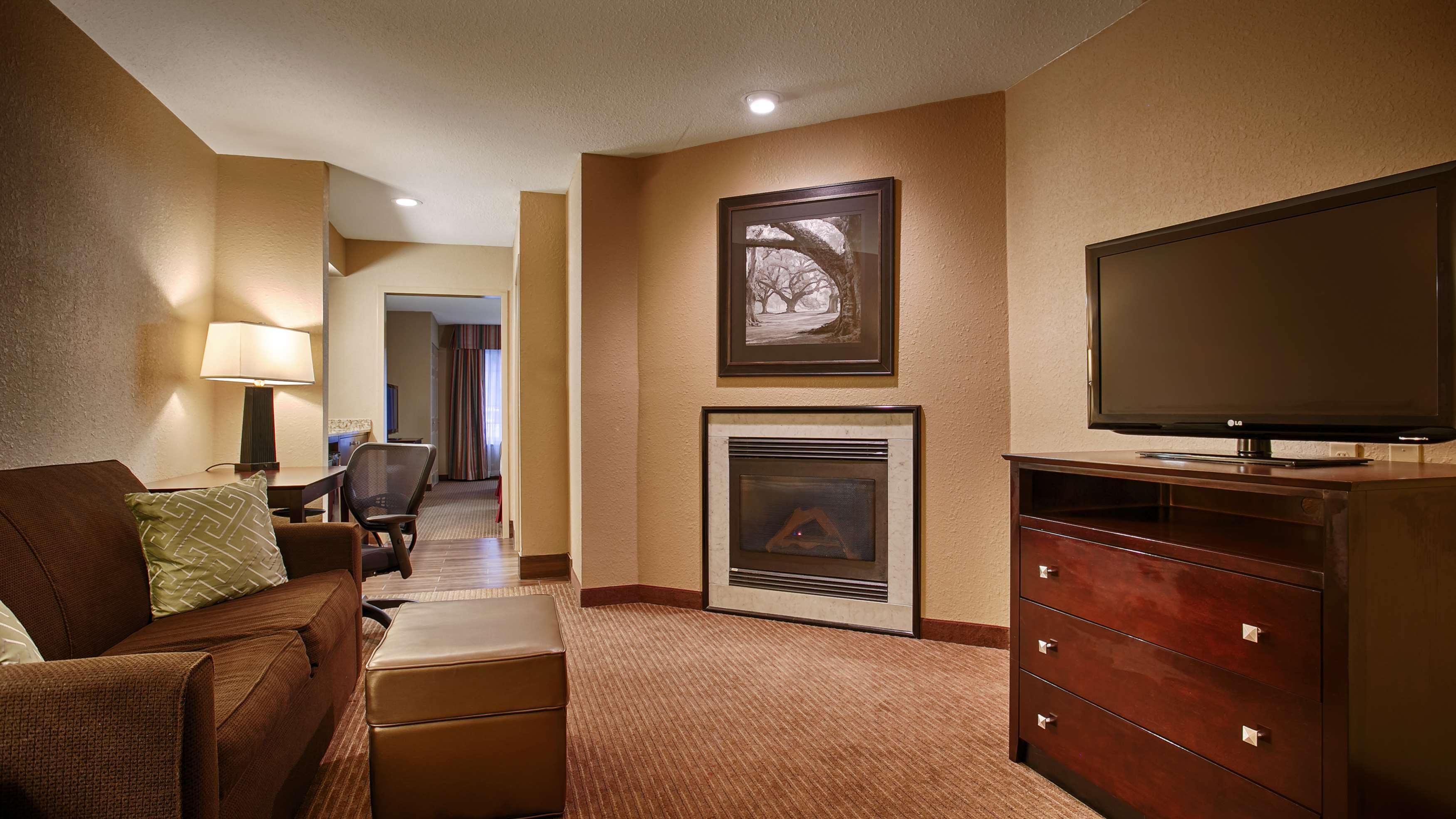 Best Western Of Alexandria Inn & Suites & Conference Center Bagian luar foto